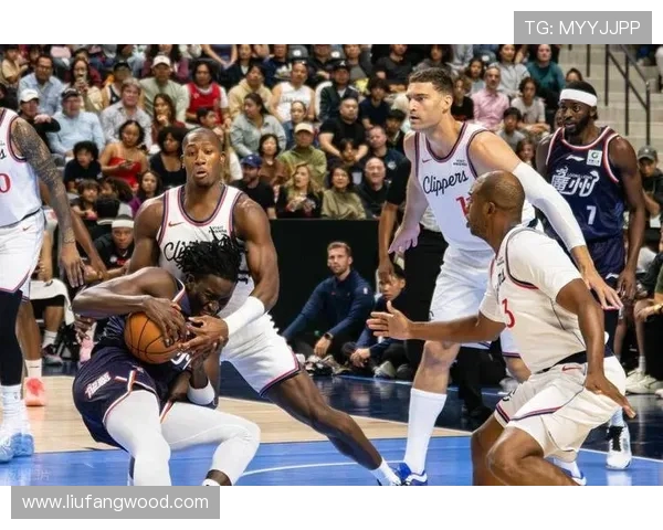 洛杉矶快船新赛季崛起之路探秘球队阵容磨合与冠军前景分析