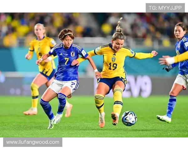 加拿大女足与瑞典队激战正酣谁将晋级国际赛场的巅峰对决